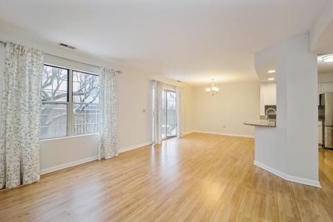 245 12th St #A, Wheeling, IL 60090 photo 4