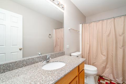 720 Maplewood Dr, Minooka, IL 60447 photo 17