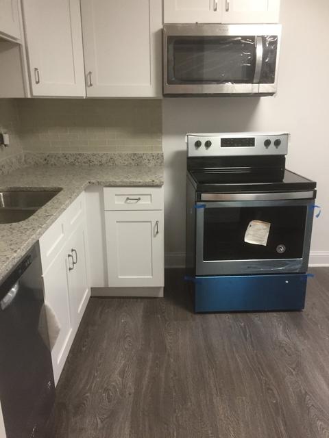 2328 S 24th Ave, Broadview, IL 60155 photo 6