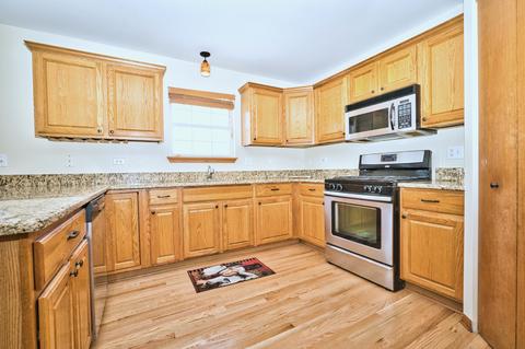1731 Hidden Oaks Ct, Plainfield, IL 60586 photo 13