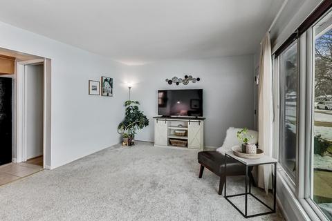 511 N Forest Ave, Mount Prospect, IL 60056 photo 7