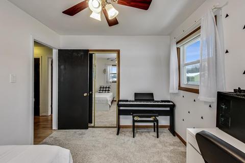 511 N Forest Ave, Mount Prospect, IL 60056 photo 16