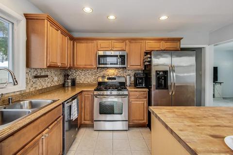 511 N Forest Ave, Mount Prospect, IL 60056 photo 9