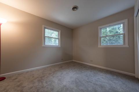 909 Valley Stream Dr, Wheeling, IL 60090 photo 16