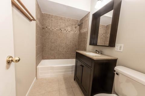 909 Valley Stream Dr, Wheeling, IL 60090 photo 18
