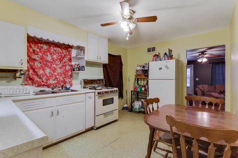 315 E Stewart St, Bloomington, IL 61701 photo 9