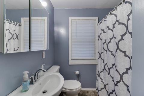 315 E Stewart St, Bloomington, IL 61701 photo 10