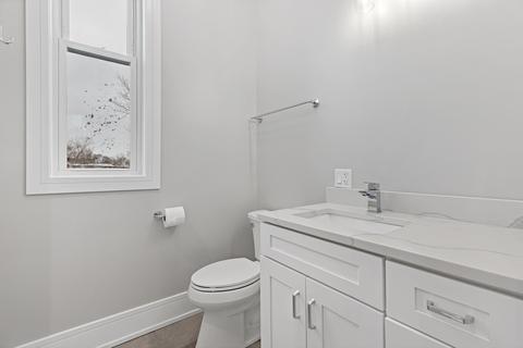538 E 44th Pl #2, Chicago, IL 60653 photo 14