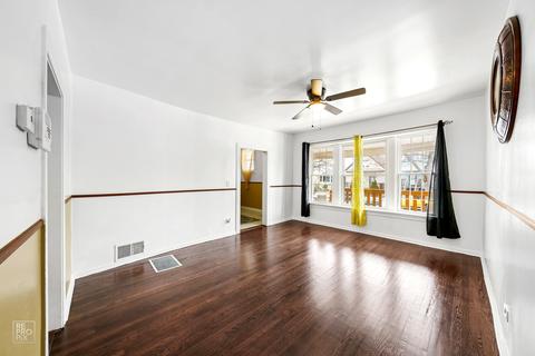 7242 S Artesian Ave, Chicago, IL 60629 photo 5