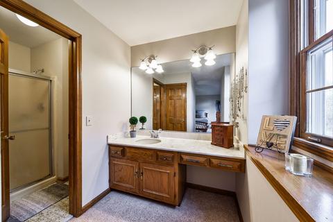 2167 Embden Ln, Wheaton, IL 60189 photo 10
