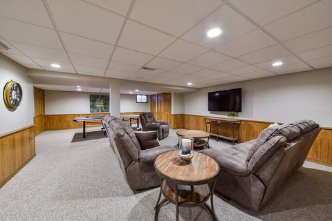 2167 Embden Ln, Wheaton, IL 60189 photo 15