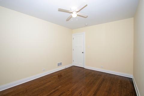 154 E 120th St, Chicago, IL 60628 photo 16