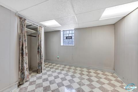 7524 S Constance Ave, Chicago, IL 60649 photo 19