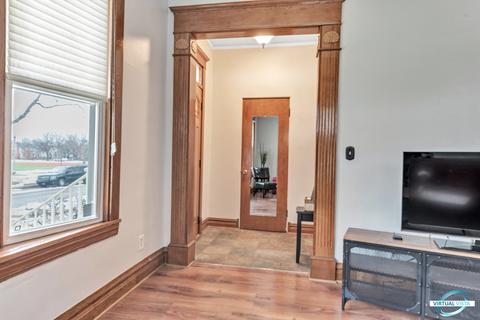 7524 S Constance Ave, Chicago, IL 60649 photo 3