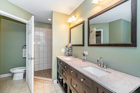 704 E Irving Park Rd, Itasca, IL 60143 photo 18
