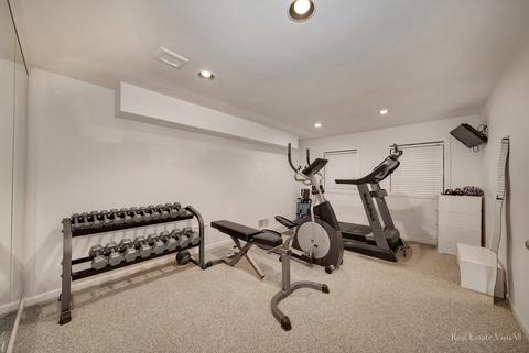 820 Harmon Blvd, Hoffman Estates, IL 60169 photo 27