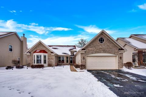 820 Harmon Blvd, Hoffman Estates, IL 60169 photo 3