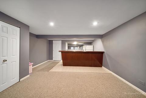 820 Harmon Blvd, Hoffman Estates, IL 60169 photo 24