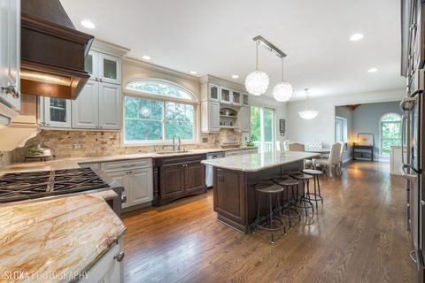 5701 Farmbrook Ln, Crystal Lake, IL 60014 photo 9