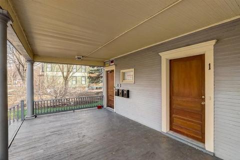 30 S 4th St, Aurora, IL 60505 photo 2