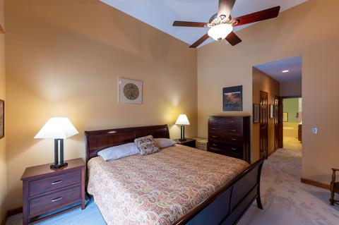 2005 Mackenzie Pl, Wheaton, IL 60187 photo 23