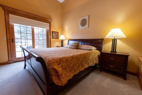2005 Mackenzie Pl, Wheaton, IL 60187 photo 25