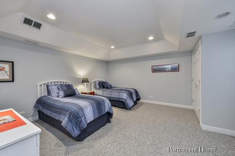 2001 Mackenzie Pl, Wheaton, IL 60187 photo 18