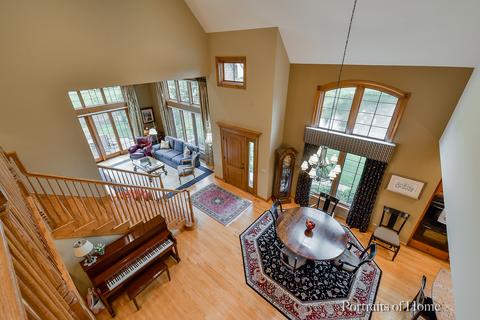 2001 Mackenzie Pl, Wheaton, IL 60187 photo 14