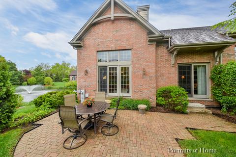 2001 Mackenzie Pl, Wheaton, IL 60187 photo 2
