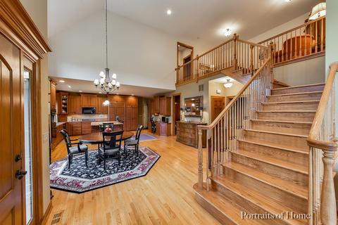2001 Mackenzie Pl, Wheaton, IL 60187 photo 12