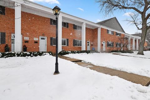 2007 Walters Ave, Northbrook, IL 60062 photo 2
