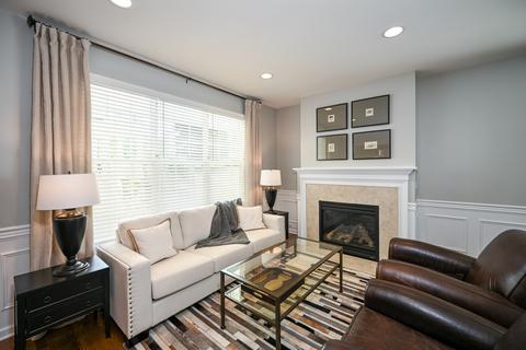 1311 Avery Ave, Wheaton, IL 60189 photo 4