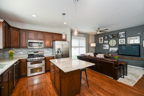 1311 Avery Ave, Wheaton, IL 60189 photo 11