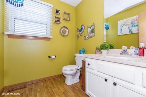 1400 Martin Ct, Plainfield, IL 60586 photo 7