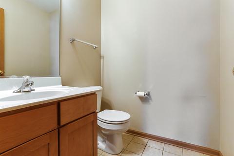 24217 Walnut Cir, Plainfield, IL 60585 photo 9