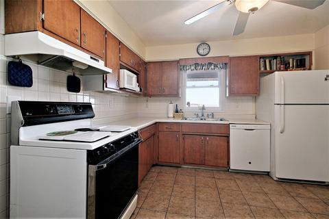 910 N 2750e Rd, Kankakee, IL 60901 photo 7