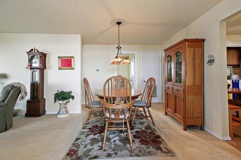 910 N 2750e Rd, Kankakee, IL 60901 photo 5