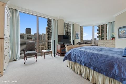 21 E Huron St #3103, Chicago, IL 60611 photo 10