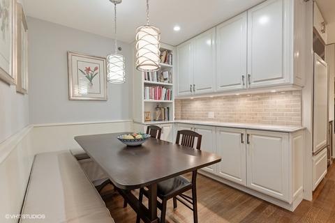21 E Huron St #3103, Chicago, IL 60611 photo 9