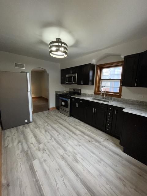 292 E Quincy St, Riverside, IL 60546 photo 7