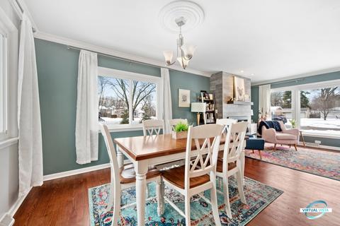 1522 Lakeside Dr, Wheaton, IL 60187 photo 8