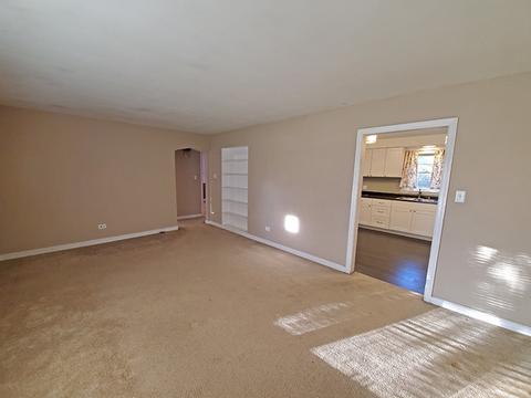 1526 N Wolf Rd, Berkeley, IL 60163 photo 3