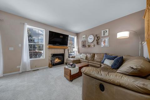 129 S Concord Dr, Oswego, IL 60543 photo 4