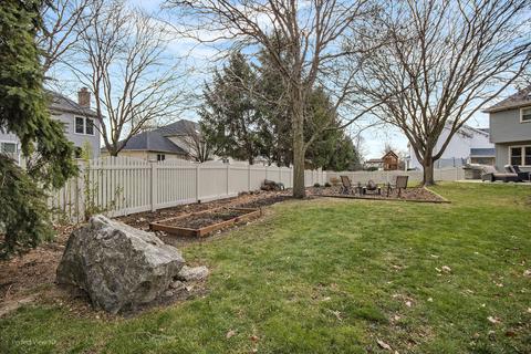 3908 Nighthawk Ct, Naperville, IL 60564 photo 39