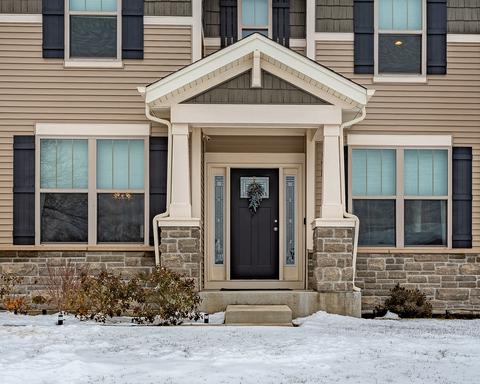 647 Sierra Ct, Bartlett, IL 60103 photo 2