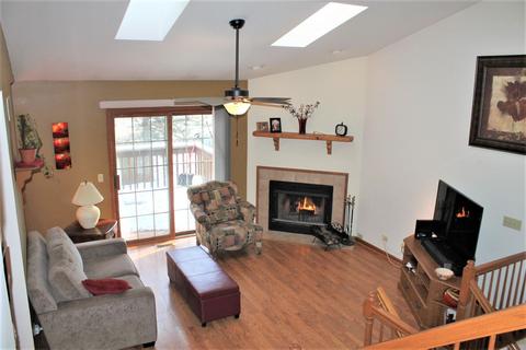 963 Ascot Dr, Elgin, IL 60123 photo 5
