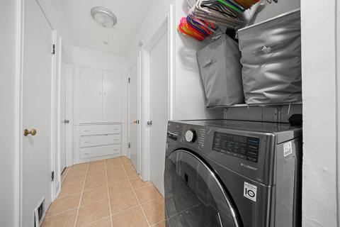 8731 43rd St, Lyons, IL 60534 photo 24