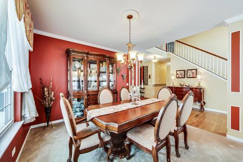 331 Buffalo Dr, Elgin, IL 60124 photo 9