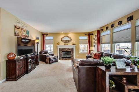 331 Buffalo Dr, Elgin, IL 60124 photo 17