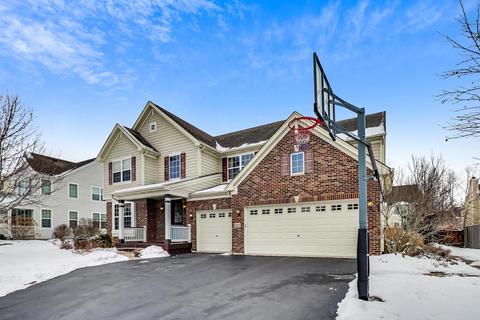 331 Buffalo Dr, Elgin, IL 60124 photo 2